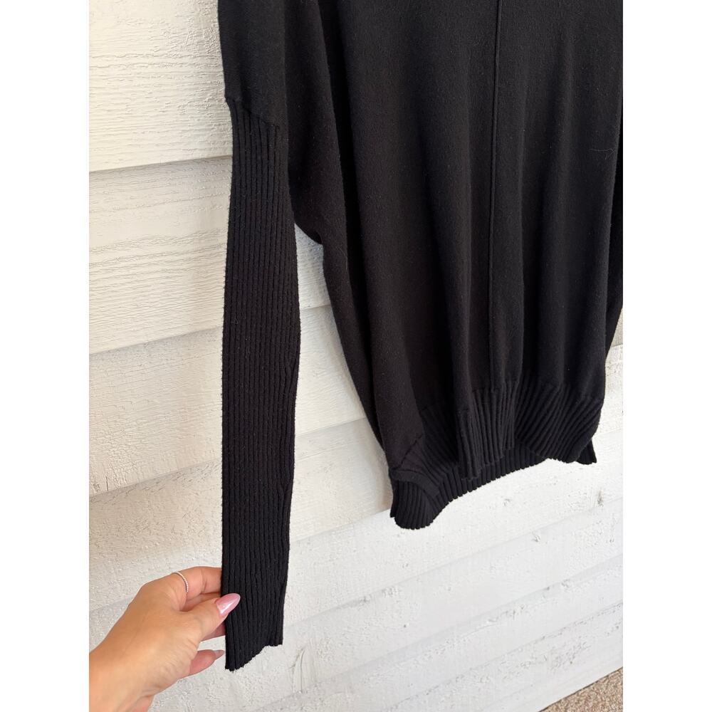 EVEREVE Black V-Neck Knit Sweater Ribbed Sleeve Pullover Size Small - Picture 6 of 6